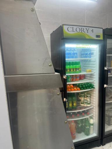 عکس رستوران فست فود مرغ سوخاری هشتگ کیلویی