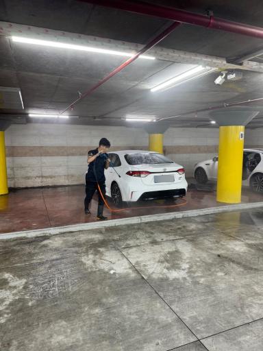 عکس کارواش قنبرزاده