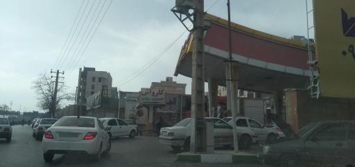 عکس پمپ بنزین الهیه