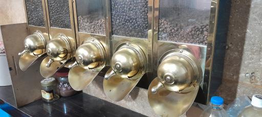 عکس کافه تهرون