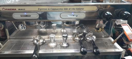 عکس کافه تهرون