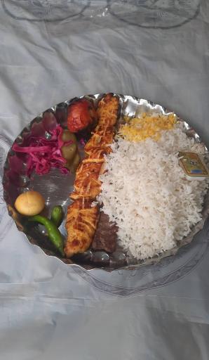 عکس رستوران چشمه باغ