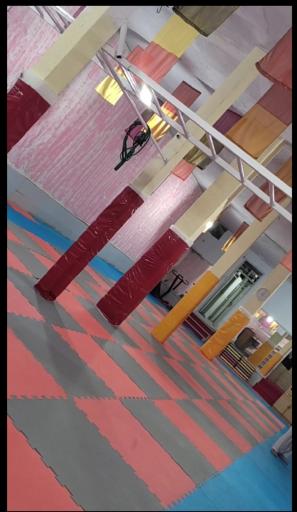 عکس باشگاه رزمی قهرمانان امین