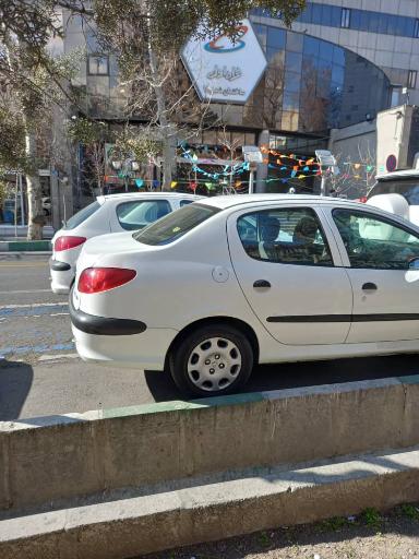 عکس برج همراه اول