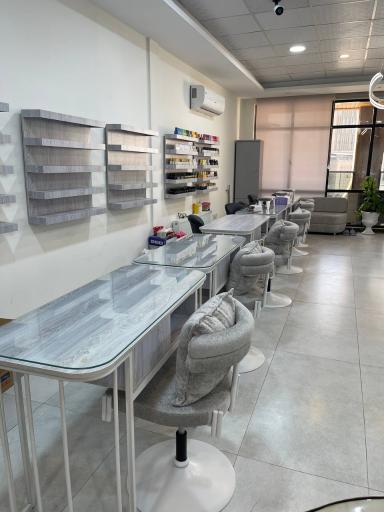 عکس سالن زیبایی ثریا مظاهری