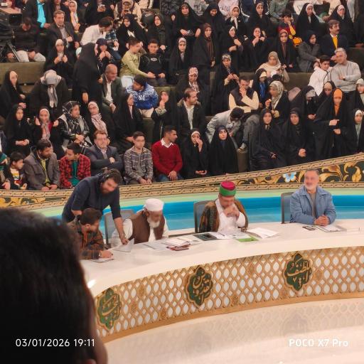 عکس استودیو برنامه محفل