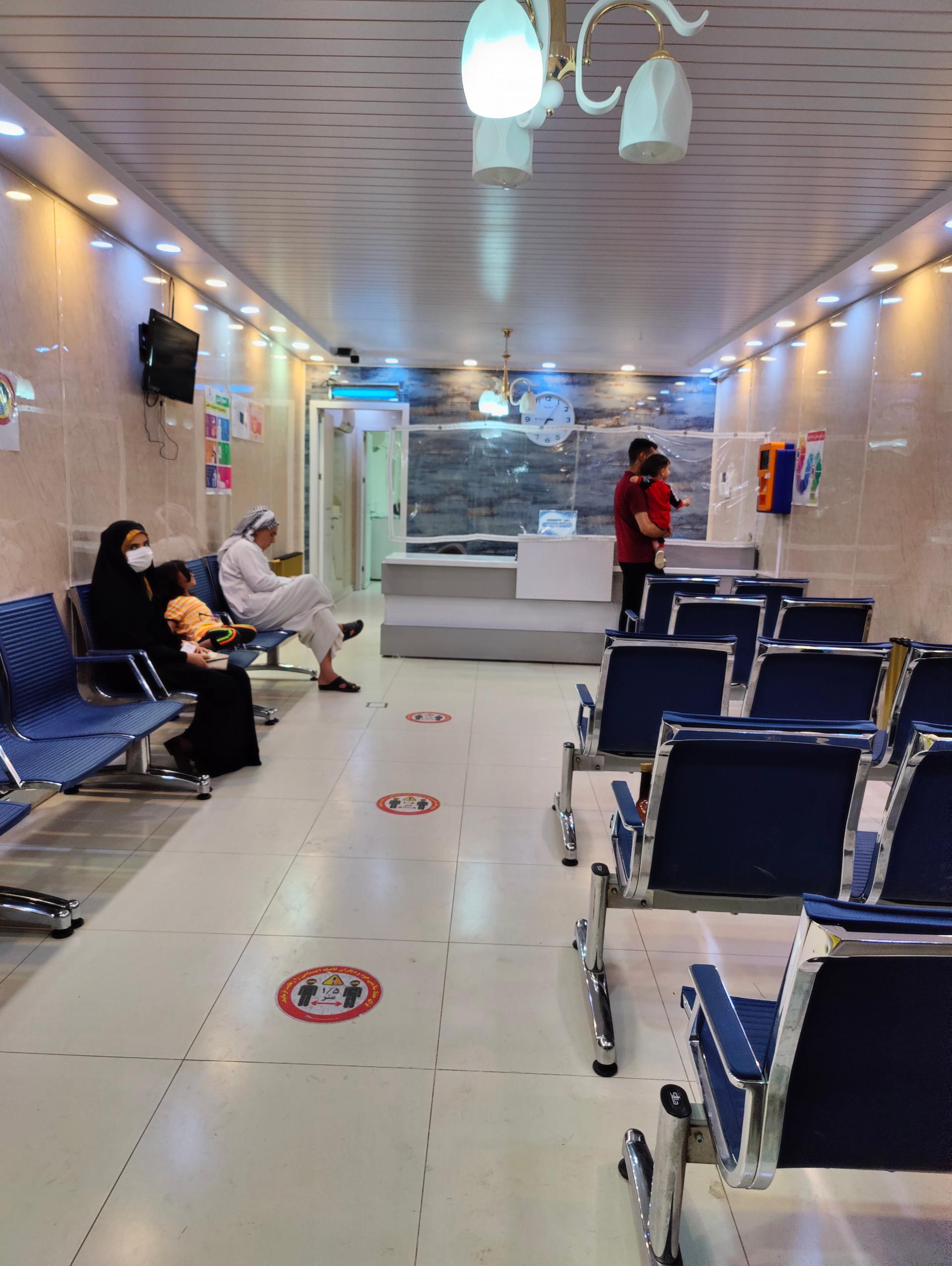 عکس دکتر خسرو ورمزیار