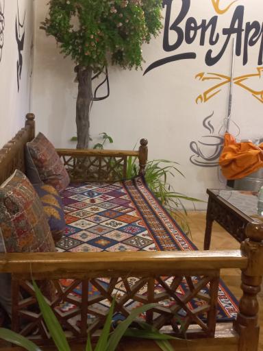 عکس کافه فست فود دهکده