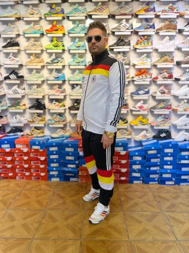 عکس میلاد اسپرت (شعبه۲)