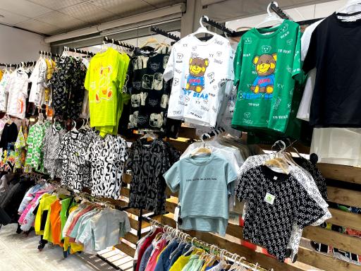 عکس گالری پوشاک توت فرنگی