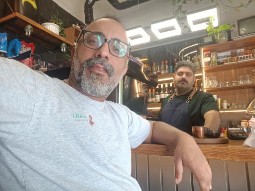 عکس کافه گذرا