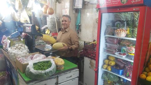 عکس میوه فروشی دوستان (نوروزی)