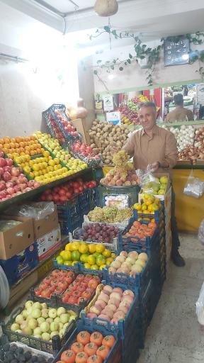 عکس میوه فروشی دوستان (نوروزی)
