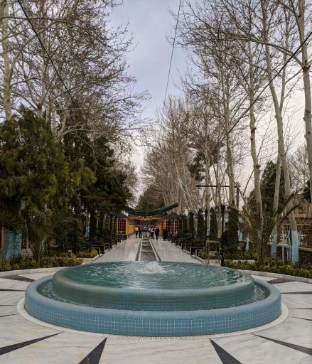 عکس رستوران باغ دربار