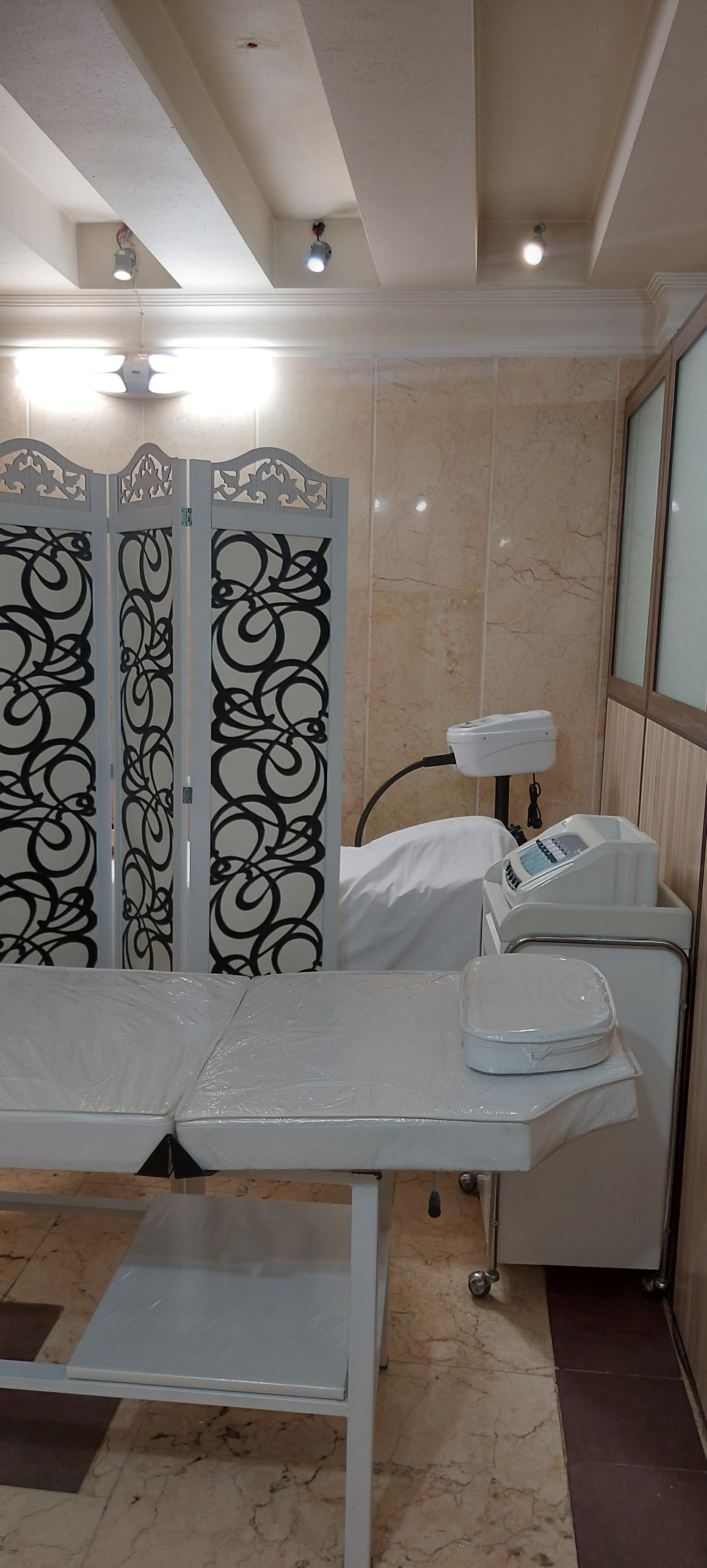 عکس کلینیک پوست و مو دکتر مسلمی