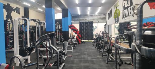 عکس آکادمی ورزشی نامیرا