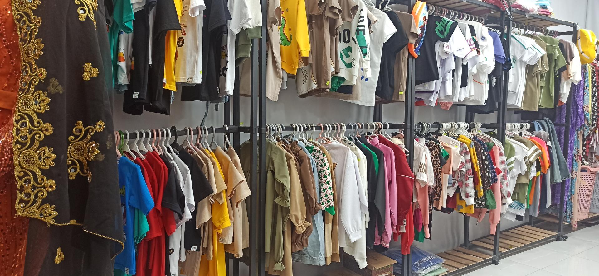 عکس فروشگاه لباس ام زینب 