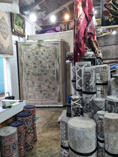 عکس فروشگاه بزرگ فرش و موکت حسینی