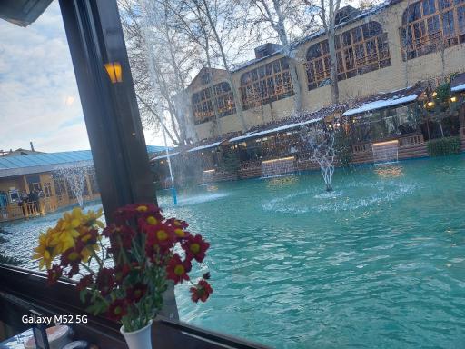 عکس رستوران باغ دربار