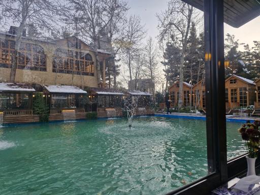 عکس رستوران باغ دربار