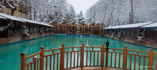 عکس رستوران باغ دربار