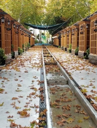 عکس رستوران باغ دربار