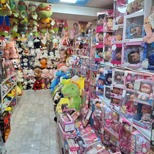 عکس اسباب بازی فروشی رویای کودک