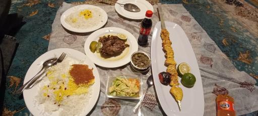 عکس رستوران باغ دربار