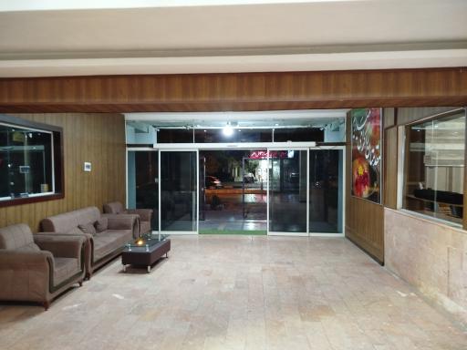 عکس تالار تربیت