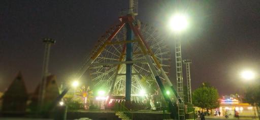 عکس درب ورودی شمالی بوستان بسیج