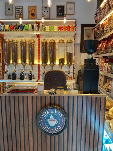 عکس مرکز پخش و فروش دخانیات برگ