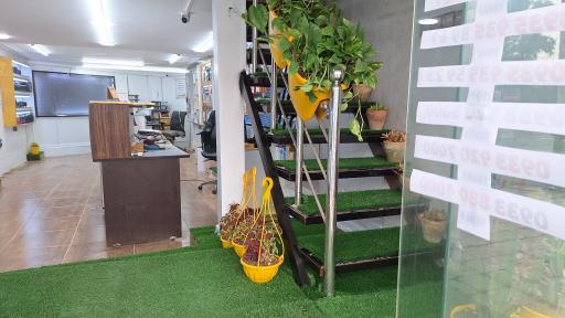 عکس نمایندگی رسمی ایرانسل زینلی