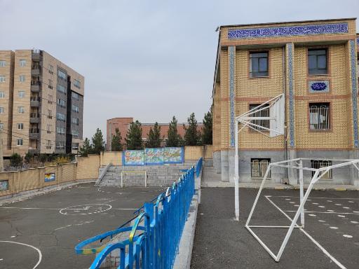 عکس دبیرستان متوسطه اول شهید مدرس