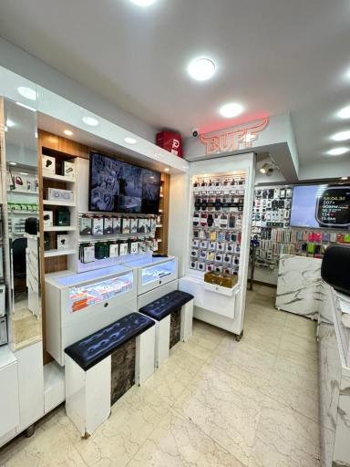 عکس فروشگاه موبایل پارستل