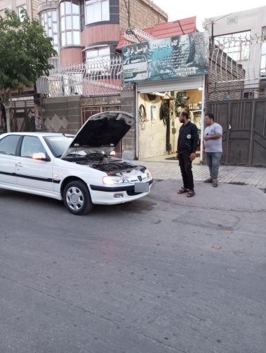 عکس تعمیرگاه و سیم کشی قرائی