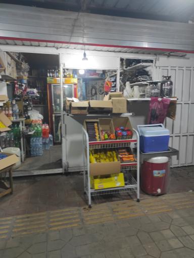 عکس دکه پیکنیک پرکنی