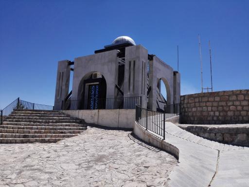 عکس مقبره شهدای گمنام سرچشمه