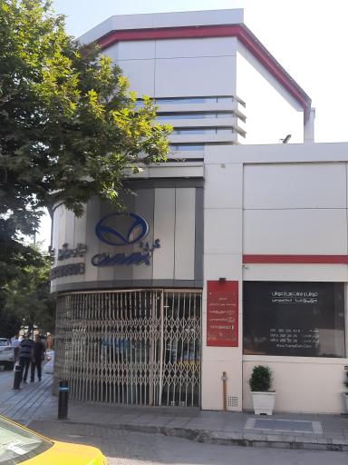 عکس نمایندگی تویوتا لکسوز الهی مرکزی