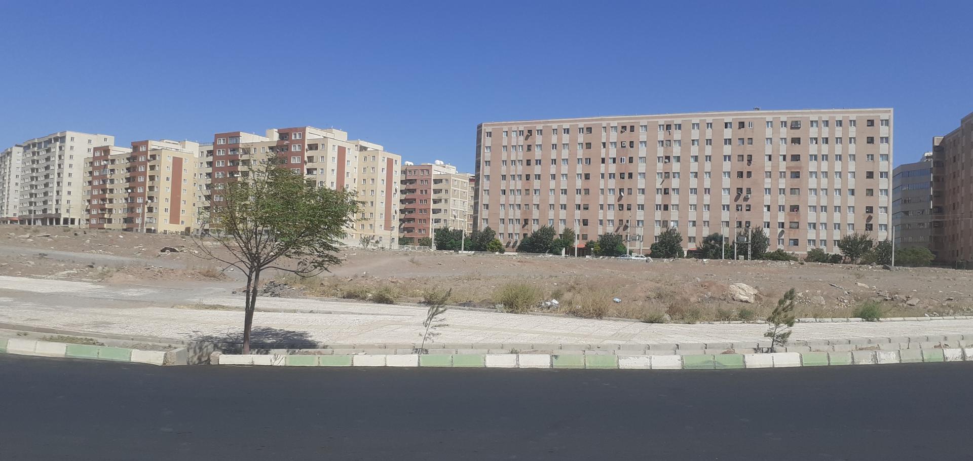 عکس مجتمع مسکونی نگین ۳۳