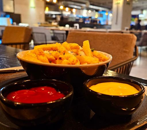 عکس کافه رستوران ایتالیایی الموندو