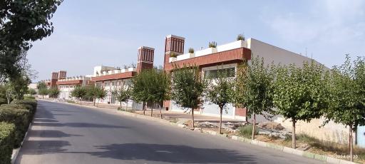 عکس بازار عمده فروشان خیام