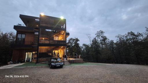 عکس کافه رستوران جنگلی شارن