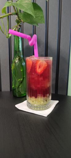 عکس کافه پتوس