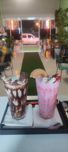 عکس کافه پتوس