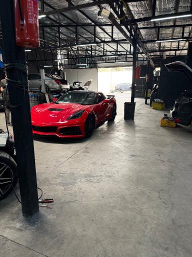 عکس خدمات خودرویی امیر