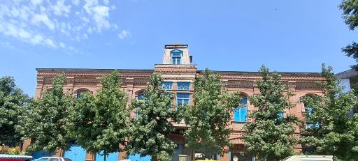 عکس ساختمان قدیمی قندچیان