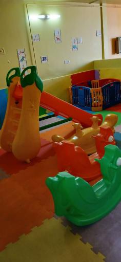 عکس کودکستان ومهد کودک خورشید