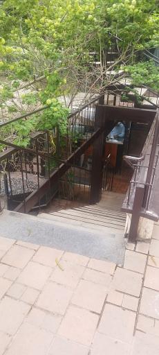 عکس رستوران نعل اشکنه