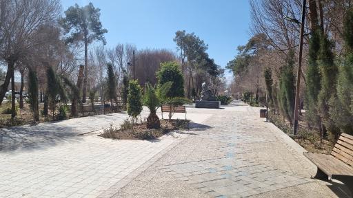 عکس پارک وحشی بافقی