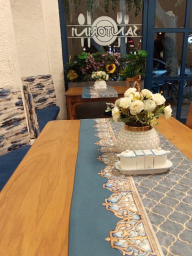 عکس کافه رستوران سنتورینی